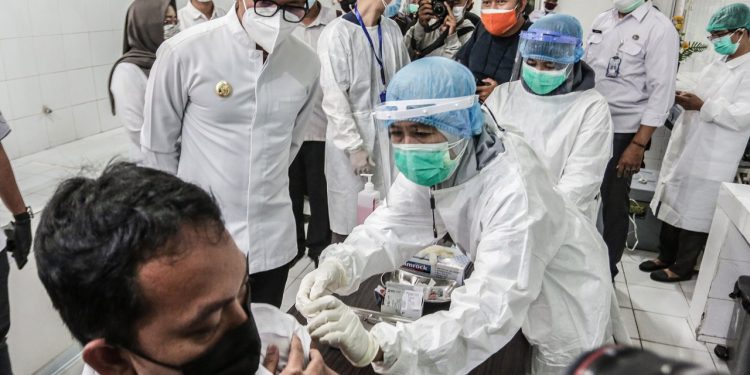 2.263 Tenaga Kesehatan Di Kota Bogor Sudah Divaksin