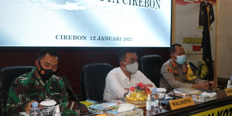 AKBP IMRON ERMAWAN S.H., S.IK., M.H Pimpin Rapat Koordinasi Penanggulangan Covid-19 Diwilayah Kota Cirebon