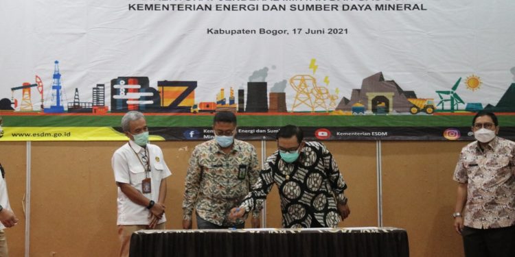 Wabup Dukung Penuh Pembangunan Jaringan Gas Bumi Rumah Tangga Di Enam Kecamatan