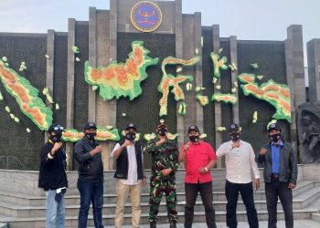 DPC PWRI BOGOR, Sambangi Pusdiklat Bela Negara, Dalam Sejumlah Dialog