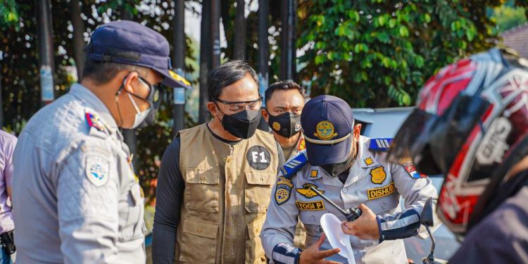 PPKM Darurat, Bima Arya Bersama Kapolresta Bogor : Kedepankan Cara Humanis Dan Dialogis