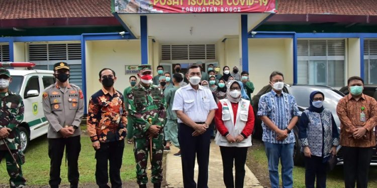 Menko Marves Minta Pemkab Bogor Bisa Melakukan Vaksinasi 100.000  Per hari Dan Menambah Pusat Isolasi Terpadu
