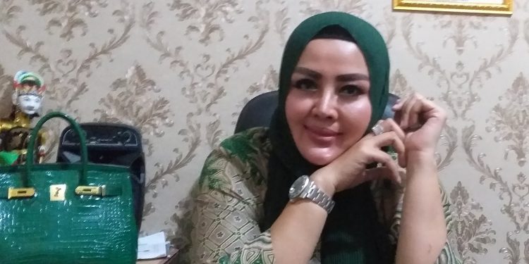 Gelar Pengobatan Gratis, Desa Gunung Menyan Bersama LKMI HMI Ciputat