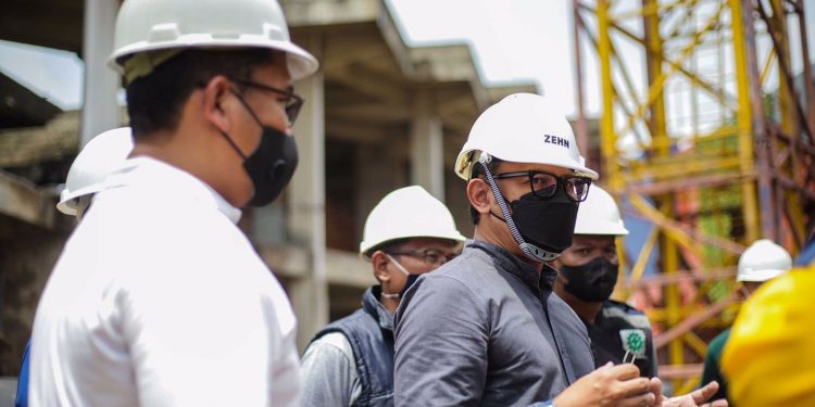Percepat Pembangunan Masjid Agung, Bima Minta Kontraktor Tambah Pekerja