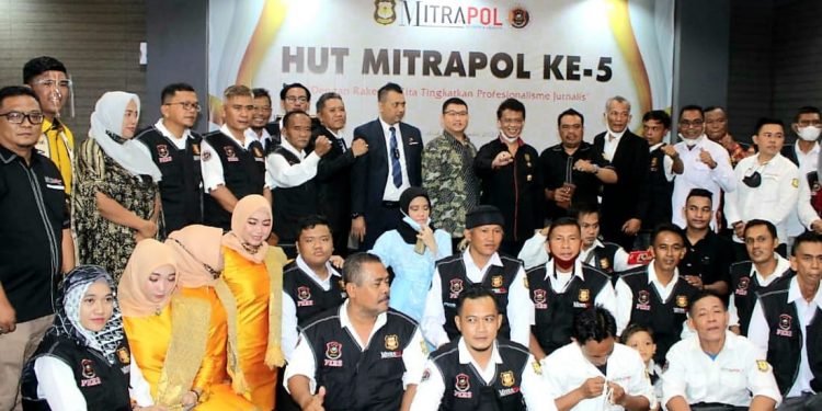 Anton Charliyan Sebut Jurnalis Dapat Ciptakan Berita Melebihi Setajam Silet