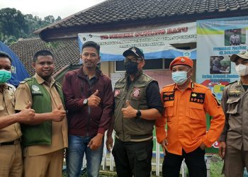 Wabup Tinjau Lokasi Bencana Longsor Desa Sukawangi