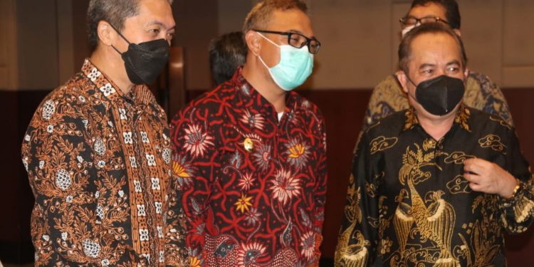 Kunjungan Kerja Komisi XI DPR RI, Bahas Tantangan Desentralisasi Fiskal