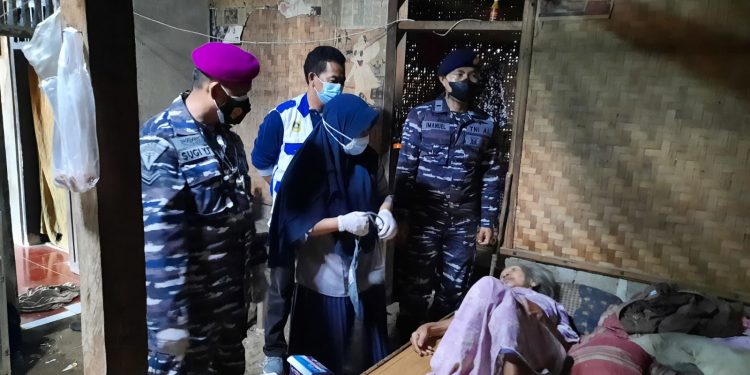 Medan Berat di Pelosok Desa Dilalui Untuk Percepatan Vaksinasi Kabupaten Bogor