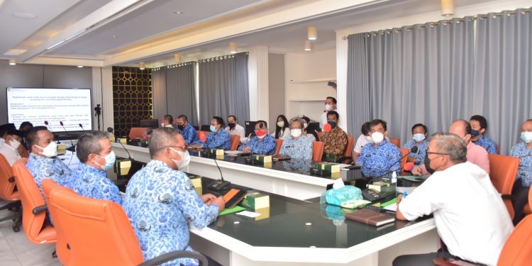 Wabup Berharap Pembangunan Jalan Bomang Segera Selesai
