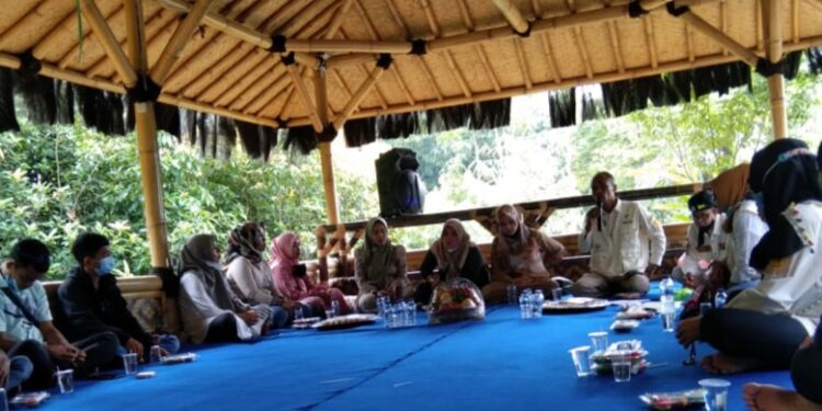 Proyeksi Awal Tahun, Bangun Sinergitas Antara Istri Kades Dengan IPSM Leuwisadeng
