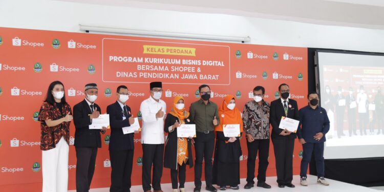 Bima Arya Apresiasi Kurikulum Berbasis Digital Diluncurkan Jabar Dan Shopee